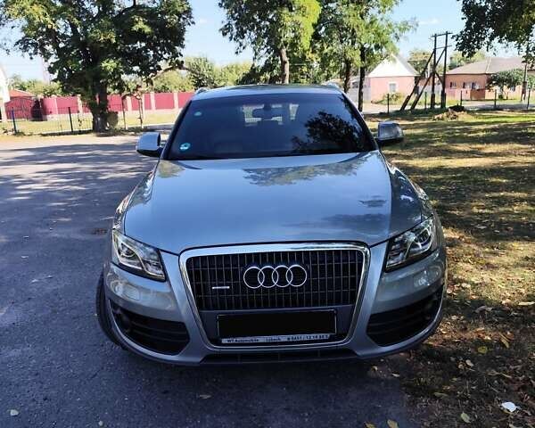 Сірий Ауді Ку 5, об'ємом двигуна 2 л та пробігом 250 тис. км за 13500 $, фото 4 на Automoto.ua