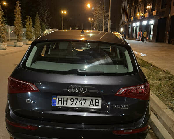 Сірий Ауді Ку 5, об'ємом двигуна 2.97 л та пробігом 250 тис. км за 16000 $, фото 2 на Automoto.ua