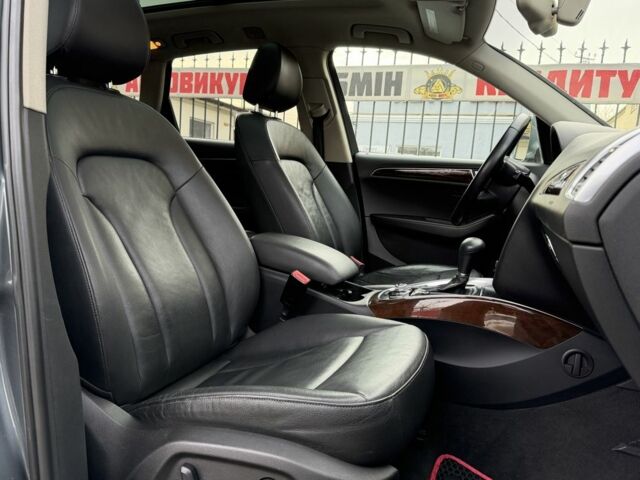 Серый Ауди Ку 5, объемом двигателя 2 л и пробегом 263 тыс. км за 12500 $, фото 12 на Automoto.ua