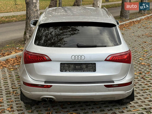 Серый Ауди Ку 5, объемом двигателя 2 л и пробегом 270 тыс. км за 15300 $, фото 12 на Automoto.ua