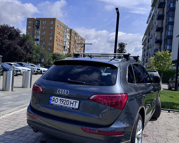 Серый Ауди Ку 5, объемом двигателя 2.97 л и пробегом 300 тыс. км за 15500 $, фото 24 на Automoto.ua