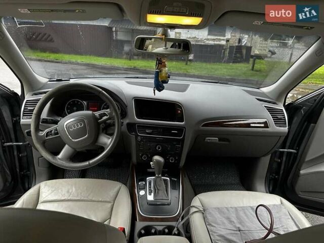 Серый Ауди Ку 5, объемом двигателя 1.98 л и пробегом 231 тыс. км за 11700 $, фото 5 на Automoto.ua