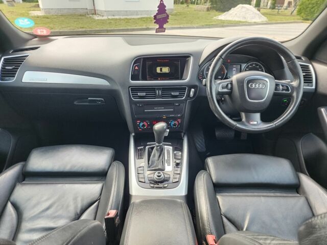 Серый Ауди Ку 5, объемом двигателя 3 л и пробегом 141 тыс. км за 5786 $, фото 23 на Automoto.ua