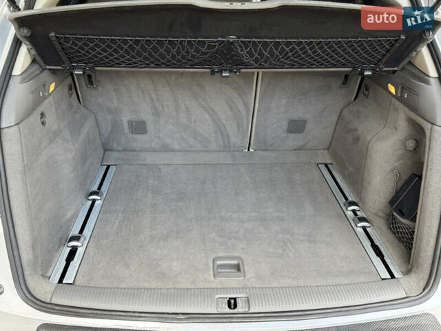 Серый Ауди Ку 5, объемом двигателя 2 л и пробегом 270 тыс. км за 15300 $, фото 18 на Automoto.ua