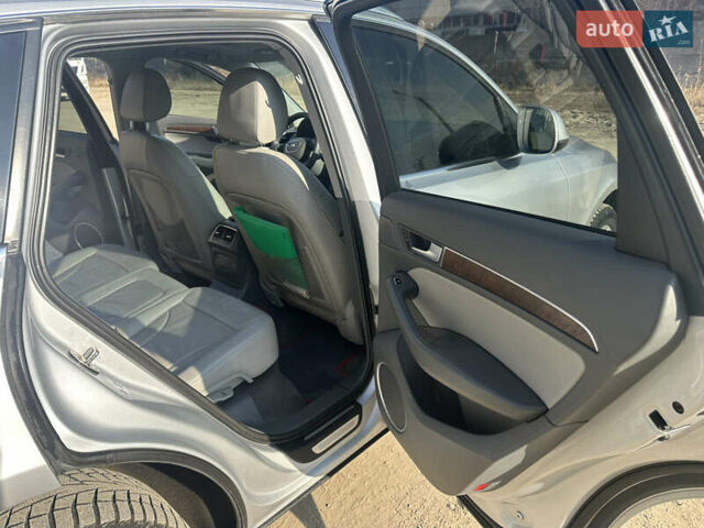 Серый Ауди Ку 5, объемом двигателя 1.98 л и пробегом 288 тыс. км за 12300 $, фото 13 на Automoto.ua