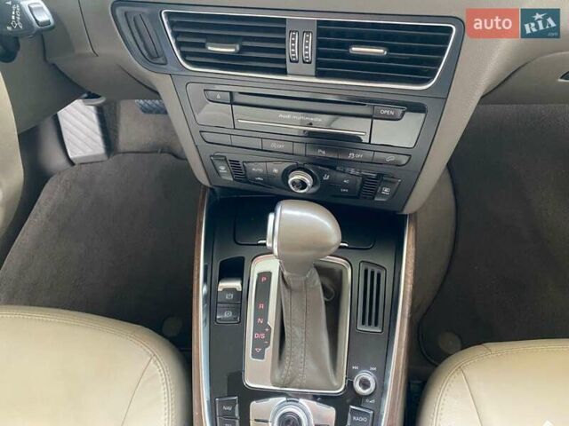 Ауди Ку 5 2012 в Ивано-Франковске на Automoto.ua Серый Ауди Ку 5, объемом двигателя 2 л и пробегом 230 тыс. км за 17900 $, фото 8 на Automoto.ua