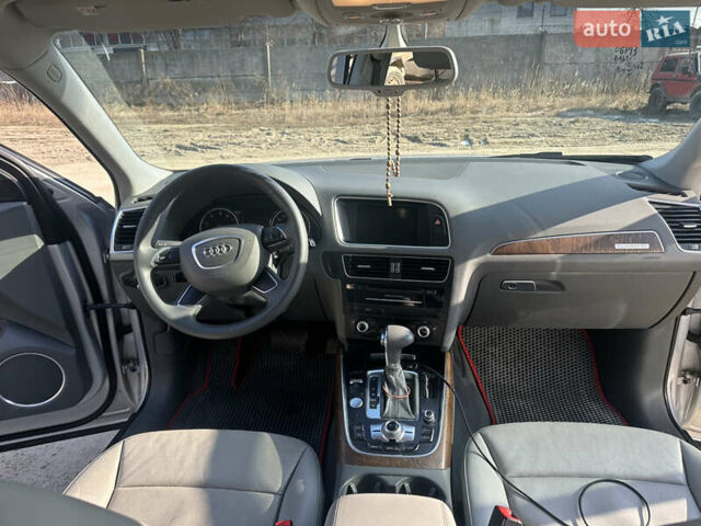 Серый Ауди Ку 5, объемом двигателя 1.98 л и пробегом 288 тыс. км за 12300 $, фото 15 на Automoto.ua