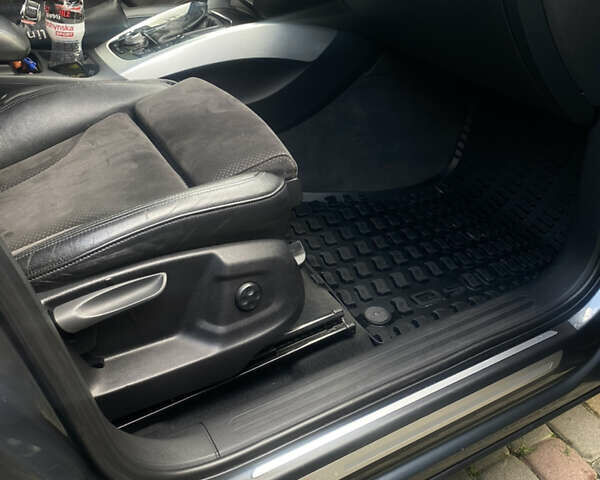 Серый Ауди Ку 5, объемом двигателя 2.97 л и пробегом 298 тыс. км за 19900 $, фото 11 на Automoto.ua