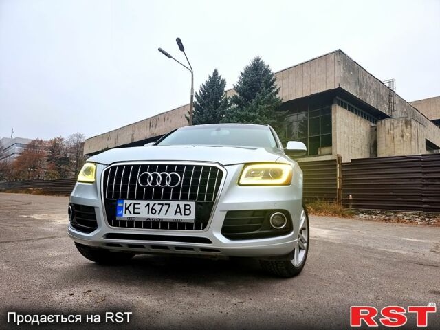 Серый Ауди Ку 5, объемом двигателя 2 л и пробегом 215 тыс. км за 15500 $, фото 4 на Automoto.ua