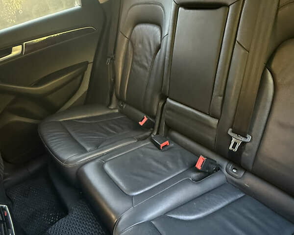 Сірий Ауді Ку 5, об'ємом двигуна 1.98 л та пробігом 214 тис. км за 14000 $, фото 7 на Automoto.ua