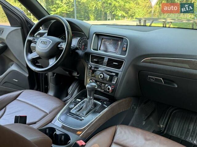 Сірий Ауді Ку 5, об'ємом двигуна 2 л та пробігом 220 тис. км за 13950 $, фото 67 на Automoto.ua