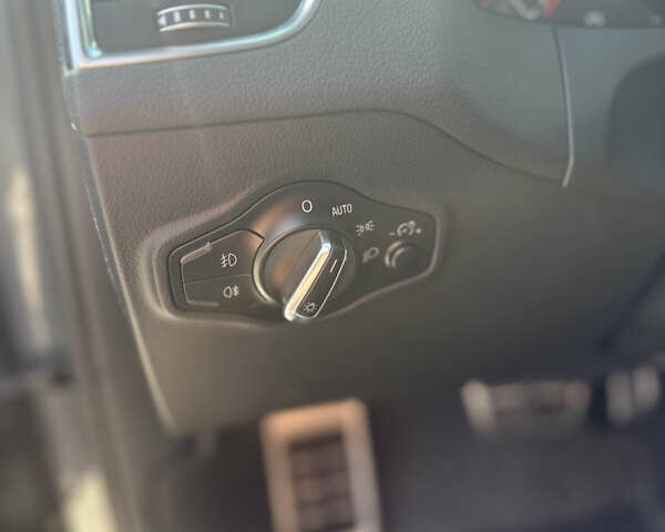 Серый Ауди Ку 5, объемом двигателя 1.97 л и пробегом 185 тыс. км за 17350 $, фото 22 на Automoto.ua