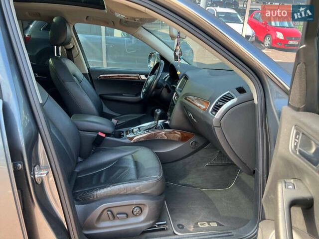 Сірий Ауді Ку 5, об'ємом двигуна 2 л та пробігом 234 тис. км за 12900 $, фото 27 на Automoto.ua