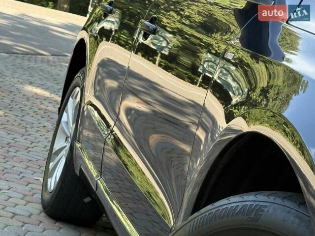 Сірий Ауді Ку 5, об'ємом двигуна 2 л та пробігом 220 тис. км за 13950 $, фото 26 на Automoto.ua