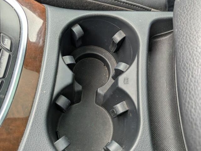 Серый Ауди Ку 5, объемом двигателя 2 л и пробегом 204 тыс. км за 10500 $, фото 21 на Automoto.ua