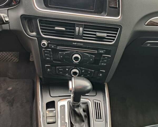 Сірий Ауді Ку 5, об'ємом двигуна 1.98 л та пробігом 172 тис. км за 14300 $, фото 11 на Automoto.ua