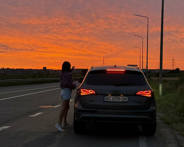 Серый Ауди Ку 5, объемом двигателя 2.97 л и пробегом 298 тыс. км за 19900 $, фото 5 на Automoto.ua