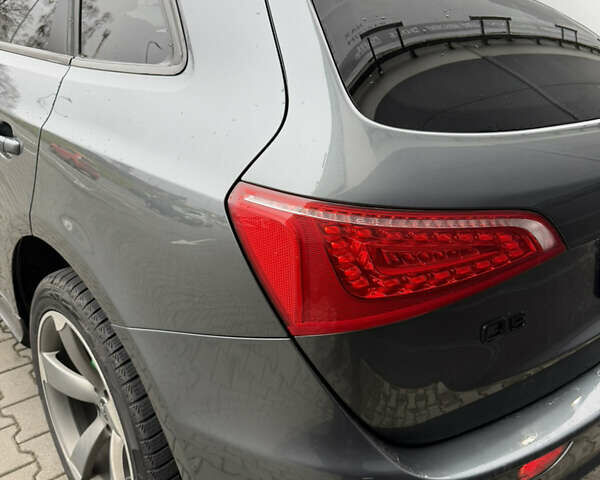 Серый Ауди Ку 5, объемом двигателя 3.2 л и пробегом 240 тыс. км за 11500 $, фото 7 на Automoto.ua