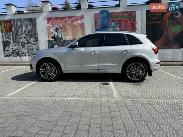 Серый Ауди Ку 5, объемом двигателя 1.98 л и пробегом 288 тыс. км за 12300 $, фото 3 на Automoto.ua