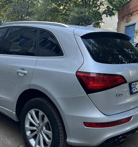 Серый Ауди Ку 5, объемом двигателя 1.98 л и пробегом 212 тыс. км за 14400 $, фото 3 на Automoto.ua