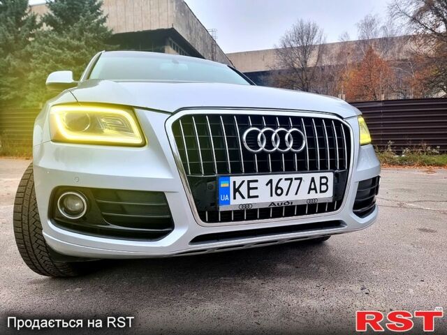 Серый Ауди Ку 5, объемом двигателя 2 л и пробегом 215 тыс. км за 15500 $, фото 5 на Automoto.ua