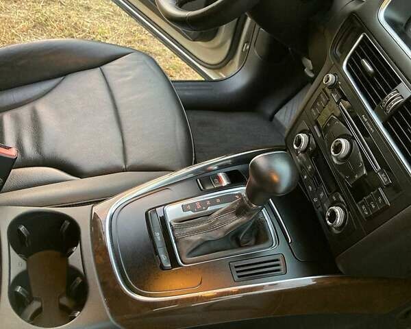 Ауди Ку 5 2012 в Львове на Automoto.ua Серый Ауди Ку 5, объемом двигателя 1.98 л и пробегом 203 тыс. км за 13600 $, фото 10 на Automoto.ua