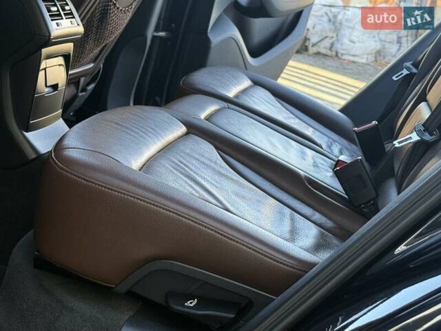 Сірий Ауді Ку 5, об'ємом двигуна 2 л та пробігом 220 тис. км за 12750 $, фото 42 на Automoto.ua