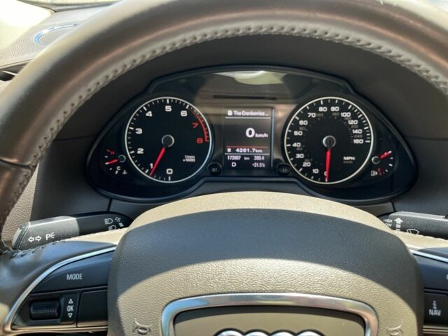 Ауди Ку 5 2012 в Очакове на Automoto.ua Серый Ауди Ку 5, объемом двигателя 2 л и пробегом 180 тыс. км за 14000 $, фото 10 на Automoto.ua