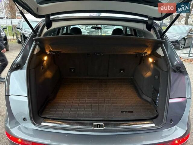 Серый Ауди Ку 5, объемом двигателя 1.98 л и пробегом 206 тыс. км за 14500 $, фото 20 на Automoto.ua