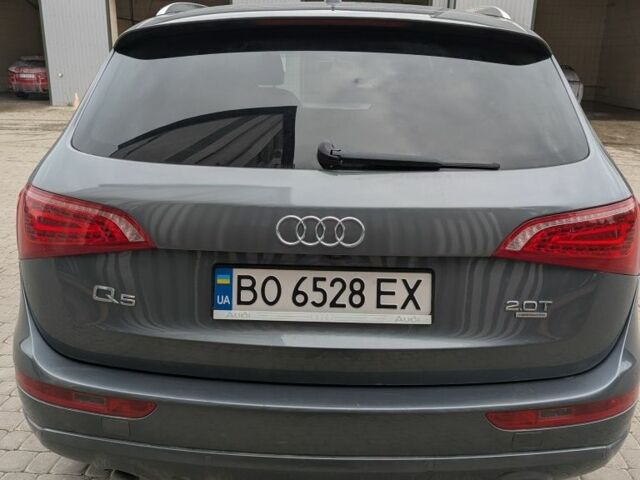 Серый Ауди Ку 5, объемом двигателя 2 л и пробегом 204 тыс. км за 10500 $, фото 4 на Automoto.ua