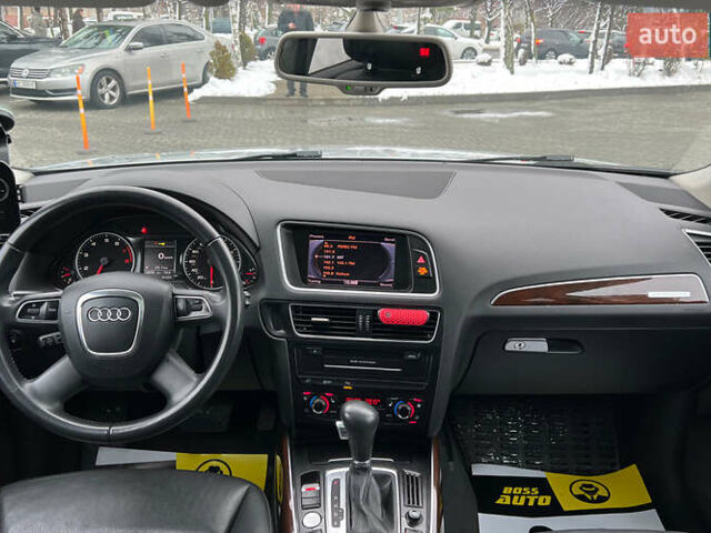 Серый Ауди Ку 5, объемом двигателя 2 л и пробегом 227 тыс. км за 16200 $, фото 13 на Automoto.ua