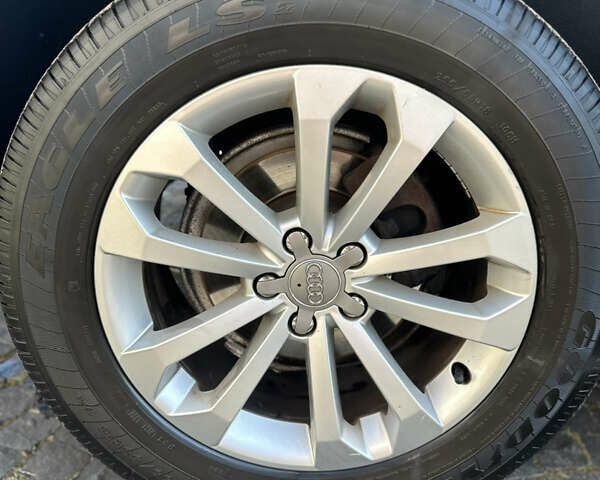 Серый Ауди Ку 5, объемом двигателя 1.97 л и пробегом 185 тыс. км за 17350 $, фото 37 на Automoto.ua