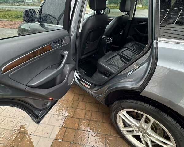 Сірий Ауді Ку 5, об'ємом двигуна 3 л та пробігом 263 тис. км за 13300 $, фото 16 на Automoto.ua
