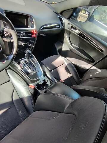 Ауди Ку 5 2012 в Львове на Automoto.ua Серый Ауди Ку 5, объемом двигателя 1.97 л и пробегом 280 тыс. км за 16200 $, фото 2 на Automoto.ua