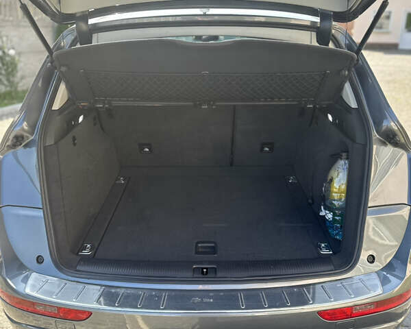 Серый Ауди Ку 5, объемом двигателя 1.97 л и пробегом 185 тыс. км за 17350 $, фото 34 на Automoto.ua