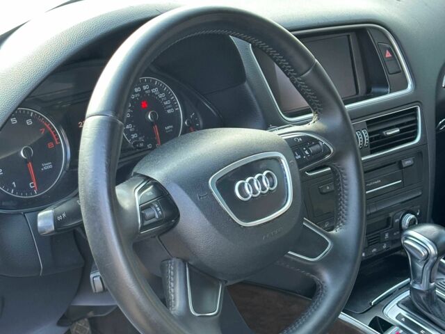 Серый Ауди Ку 5, объемом двигателя 2 л и пробегом 203 тыс. км за 12900 $, фото 8 на Automoto.ua