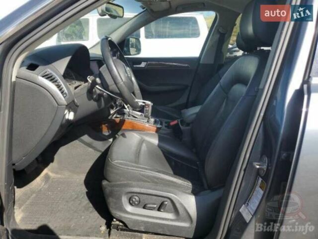 Серый Ауди Ку 5, объемом двигателя 2 л и пробегом 133 тыс. км за 8500 $, фото 4 на Automoto.ua