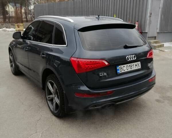 Сірий Ауді Ку 5, об'ємом двигуна 2 л та пробігом 270 тис. км за 16700 $, фото 4 на Automoto.ua