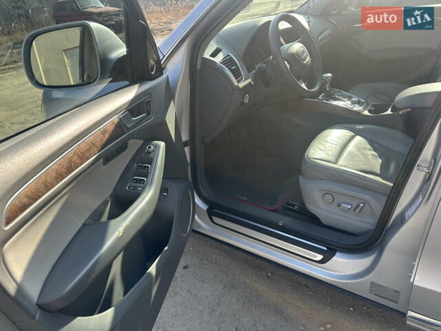 Серый Ауди Ку 5, объемом двигателя 1.98 л и пробегом 288 тыс. км за 12300 $, фото 11 на Automoto.ua