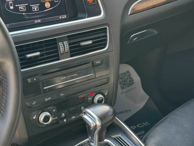 Серый Ауди Ку 5, объемом двигателя 2 л и пробегом 203 тыс. км за 12900 $, фото 22 на Automoto.ua