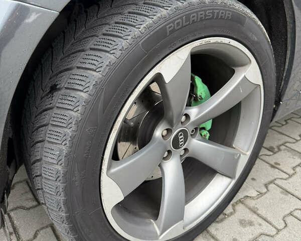 Серый Ауди Ку 5, объемом двигателя 3.2 л и пробегом 240 тыс. км за 11500 $, фото 26 на Automoto.ua