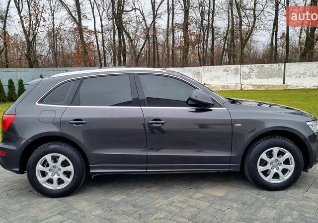 Серый Ауди Ку 5, объемом двигателя 1.97 л и пробегом 206 тыс. км за 15999 $, фото 9 на Automoto.ua