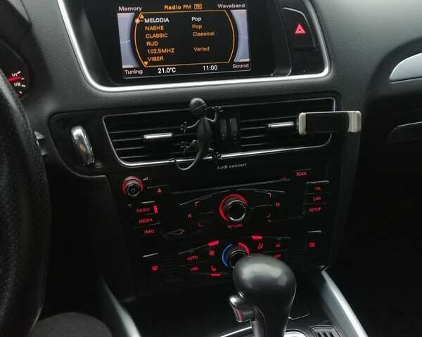 Сірий Ауді Ку 5, об'ємом двигуна 2 л та пробігом 270 тис. км за 16700 $, фото 13 на Automoto.ua