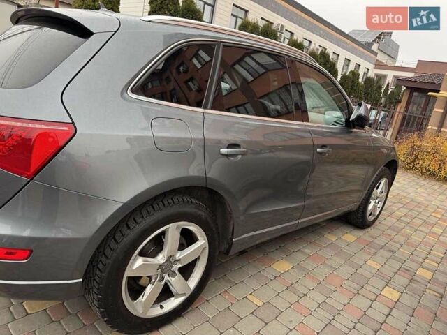 Сірий Ауді Ку 5, об'ємом двигуна 1.98 л та пробігом 270 тис. км за 14700 $, фото 3 на Automoto.ua