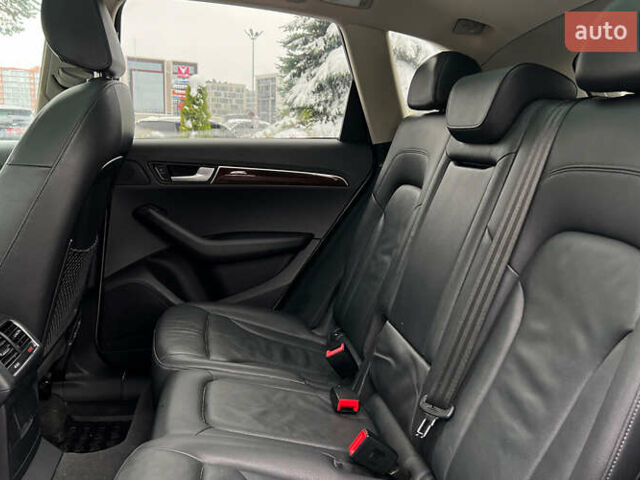 Серый Ауди Ку 5, объемом двигателя 2 л и пробегом 227 тыс. км за 16200 $, фото 22 на Automoto.ua