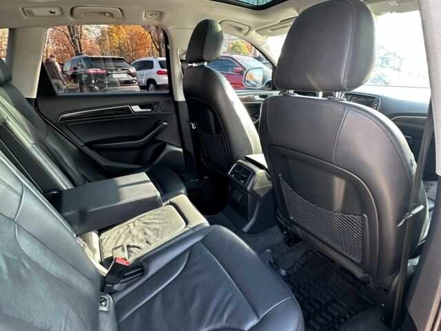 Серый Ауди Ку 5, объемом двигателя 2 л и пробегом 203 тыс. км за 12900 $, фото 6 на Automoto.ua