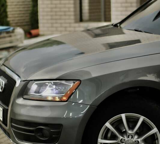 Сірий Ауді Ку 5, об'ємом двигуна 1.98 л та пробігом 222 тис. км за 12800 $, фото 7 на Automoto.ua