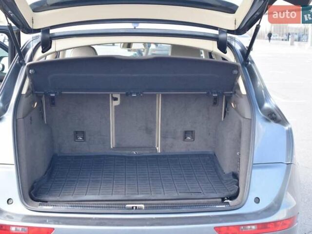 Ауді Ку 5 2012 у Києві на Automoto.ua Сірий Ауді Ку 5, об'ємом двигуна 3 л та пробігом 249 тис. км за 13400 $, фото 10 на Automoto.ua