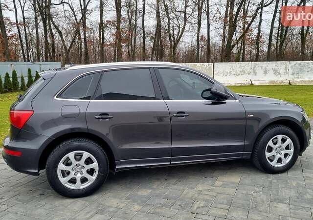 Серый Ауди Ку 5, объемом двигателя 1.97 л и пробегом 206 тыс. км за 15999 $, фото 10 на Automoto.ua