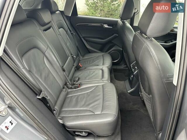 Серый Ауди Ку 5, объемом двигателя 1.98 л и пробегом 251 тыс. км за 13400 $, фото 36 на Automoto.ua